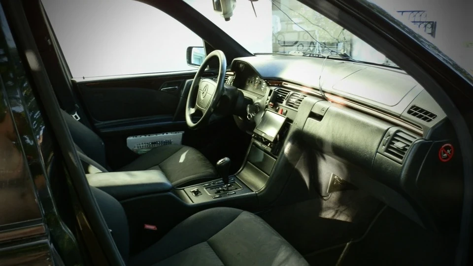 Mercedes-Benz E-Class 3.0 TDI Очкарик 1997 3