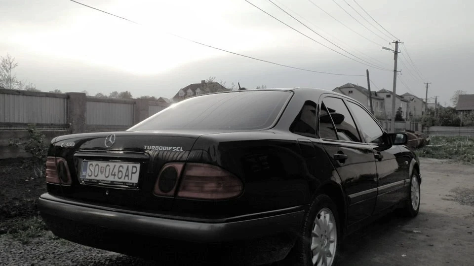 Mercedes-Benz E-Class 3.0 TDI Зіндельфінген 97 4