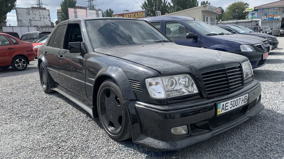 Mercedes-Benz E-Class 3.0 3