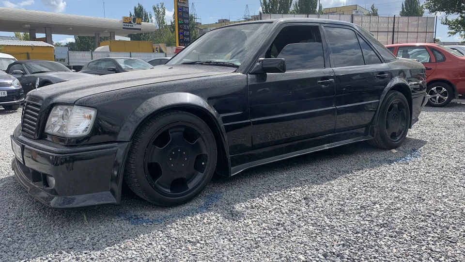 Mercedes-Benz E-Class 3.0 4