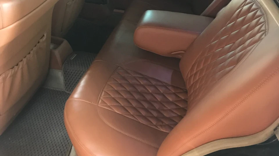 Mercedes-Benz E-Class 300Е 3