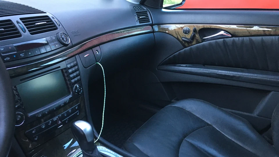 Mercedes-Benz E-Class 3.2 cdi 4