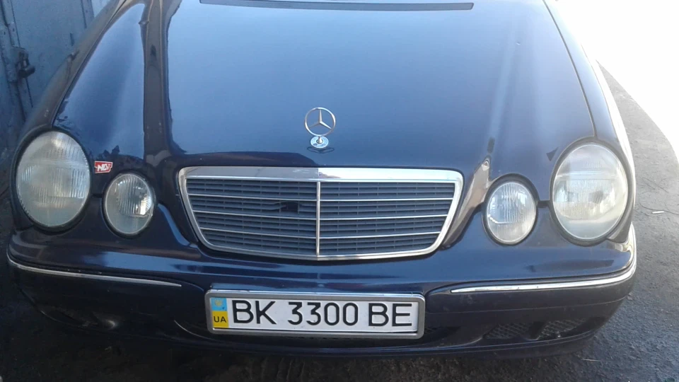 Mercedes-Benz E-Class 3.2 літра щастя