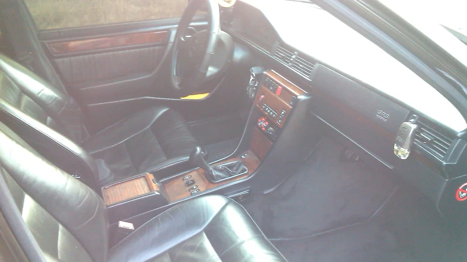 Mercedes-Benz E-Class 3.2 на ПАЛИЦІ) 5