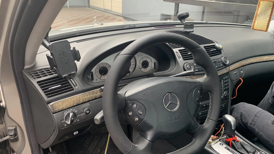 Mercedes-Benz E-Class 320 CDI 5