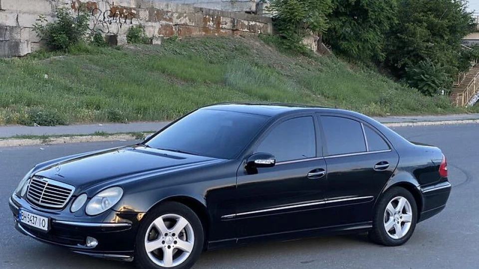 Mercedes-Benz E-Class 320cdi 4