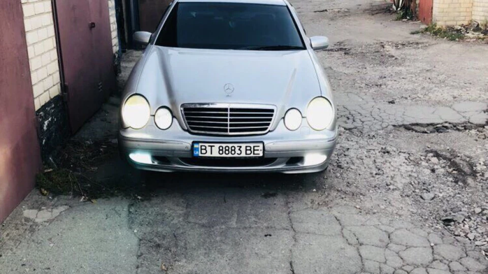 Mercedes-Benz E-Class 320cdi