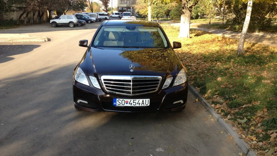 Mercedes-Benz E-Class 350 CDI blueefficiency 2