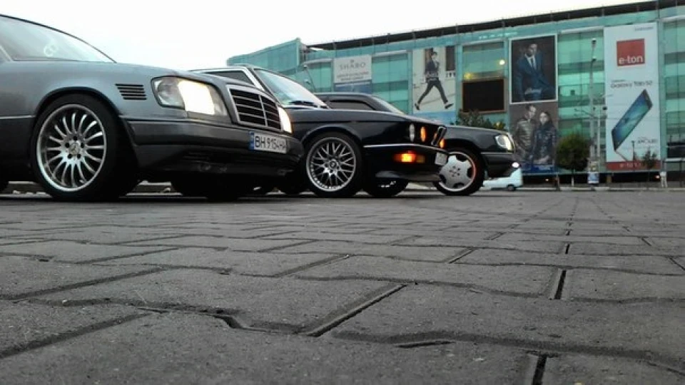 Mercedes-Benz E-Class 3TD 2