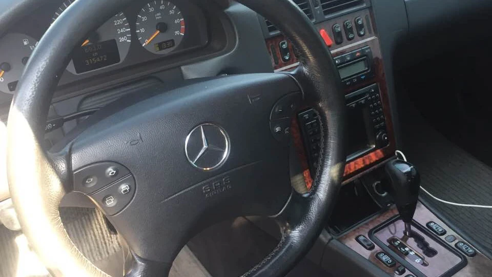 Mercedes-Benz E-Class 4 matic 3.2