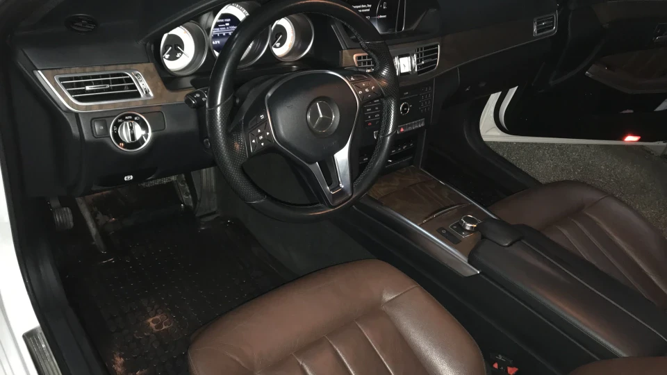 Mercedes-Benz E-Class 4matic
