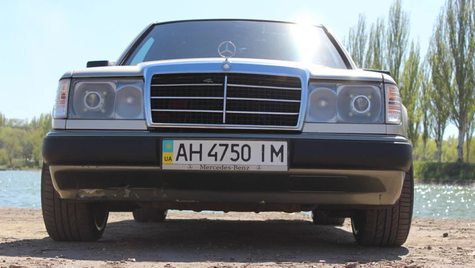 Mercedes-Benz E-Class 6 горщиків 5