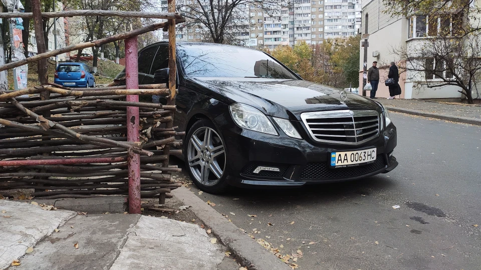 Mercedes-Benz E-Class ///AMG Отто фон Бісмарк 4