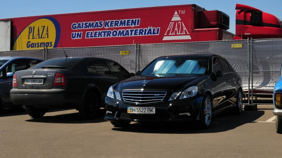 Mercedes-Benz E-Class AMG 3