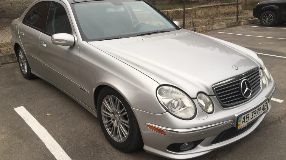 Mercedes-Benz E-Class AMG 3