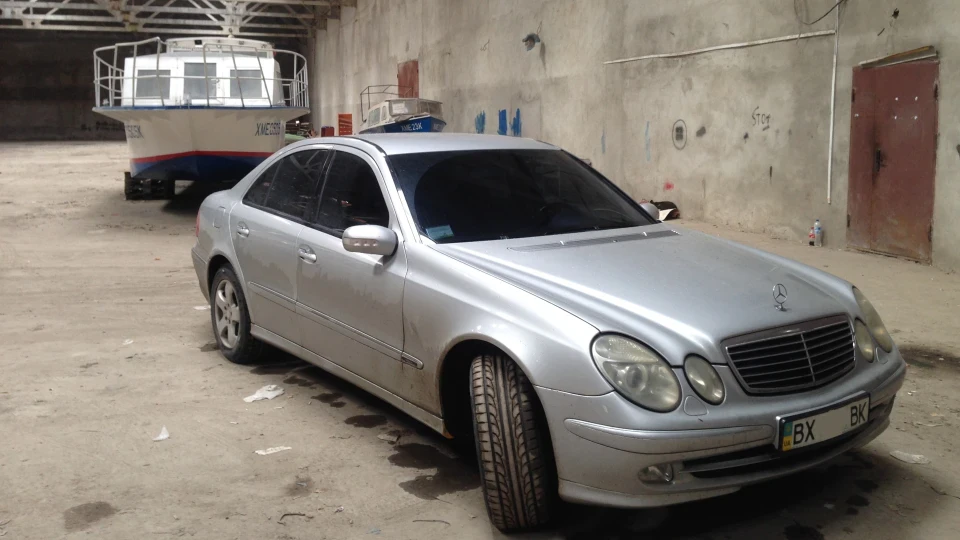 Mercedes-Benz E-Class Avangard Gas 4