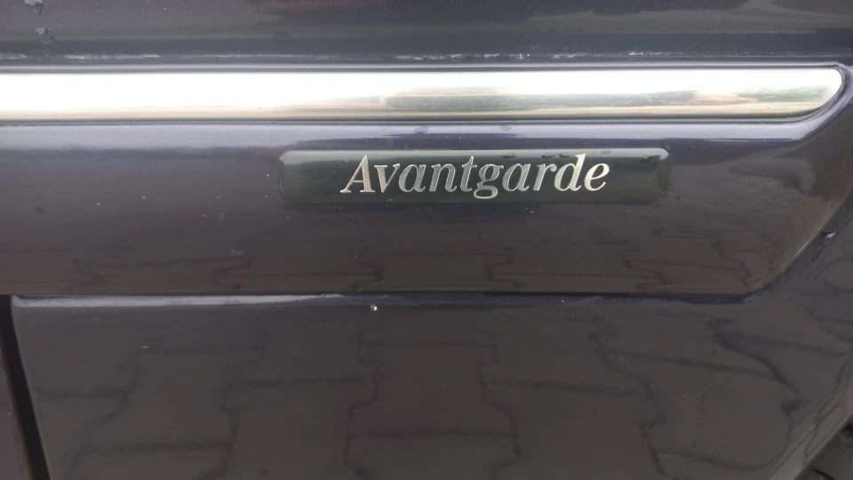 Mercedes-Benz E-Class Avantgarde 4