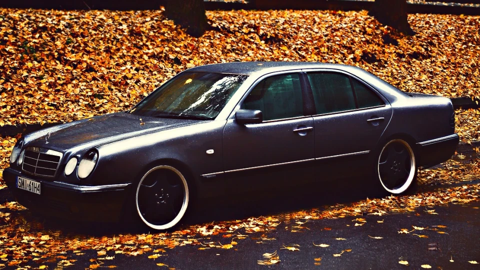 Mercedes-Benz E-Class Бандитський Поляк 2