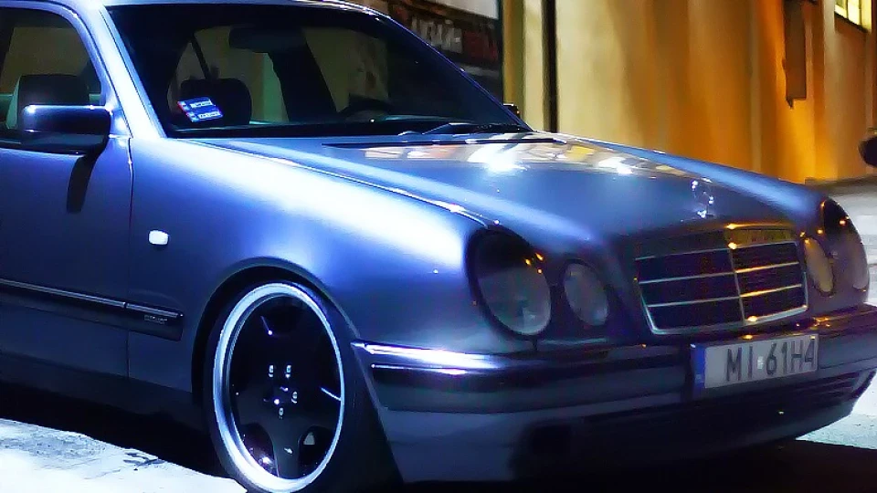 Mercedes-Benz E-Class Бандитський Поляк 4