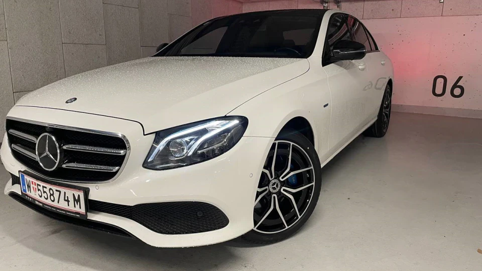 Mercedes-Benz E-Class White Fury (ESHKA) 3