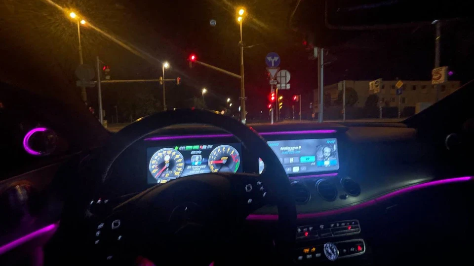 Mercedes-Benz E-Class White Fury (ESHKA) 5
