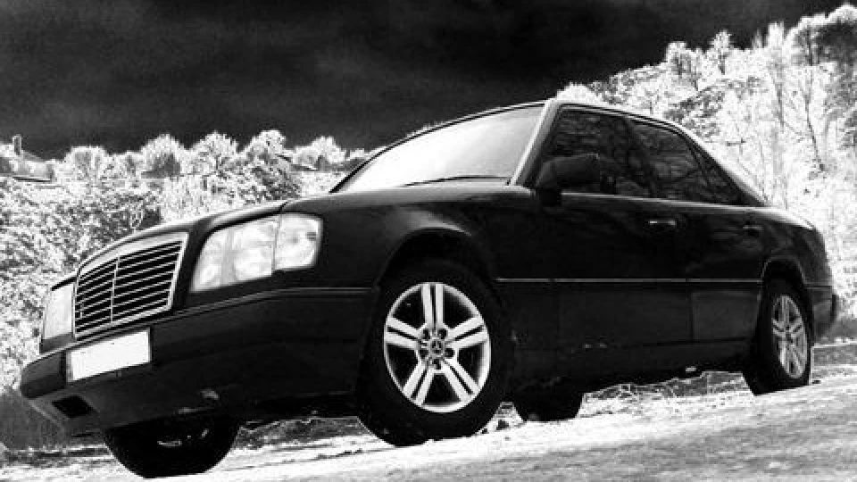 Mercedes-Benz E-Class Black Edition