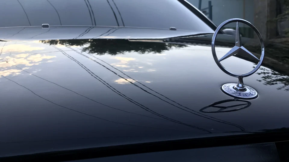 Mercedes-Benz E-Class BlackW211 5