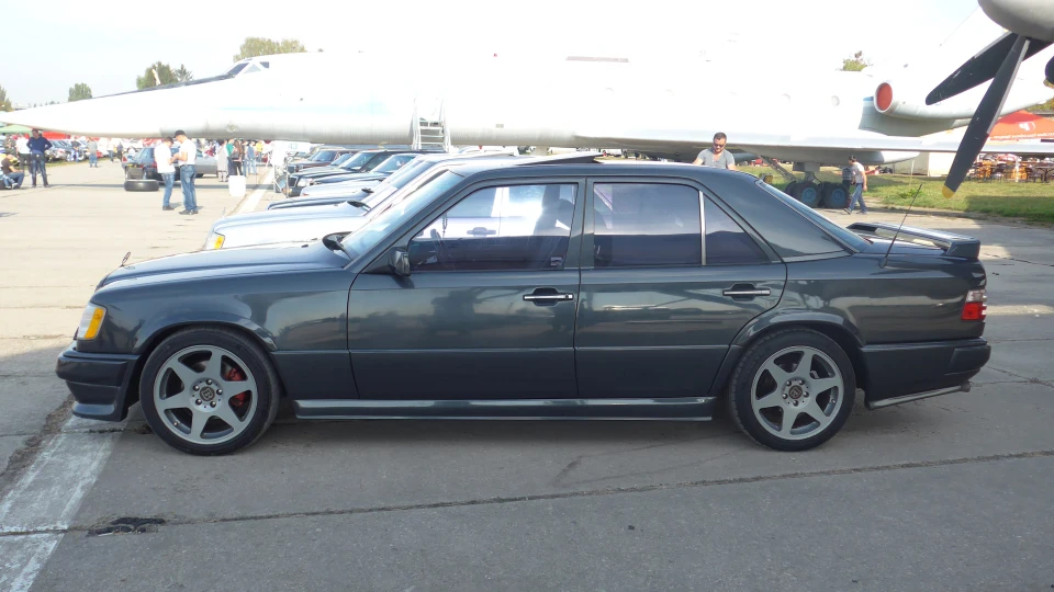 Mercedes-Benz E-Class Brabus 2
