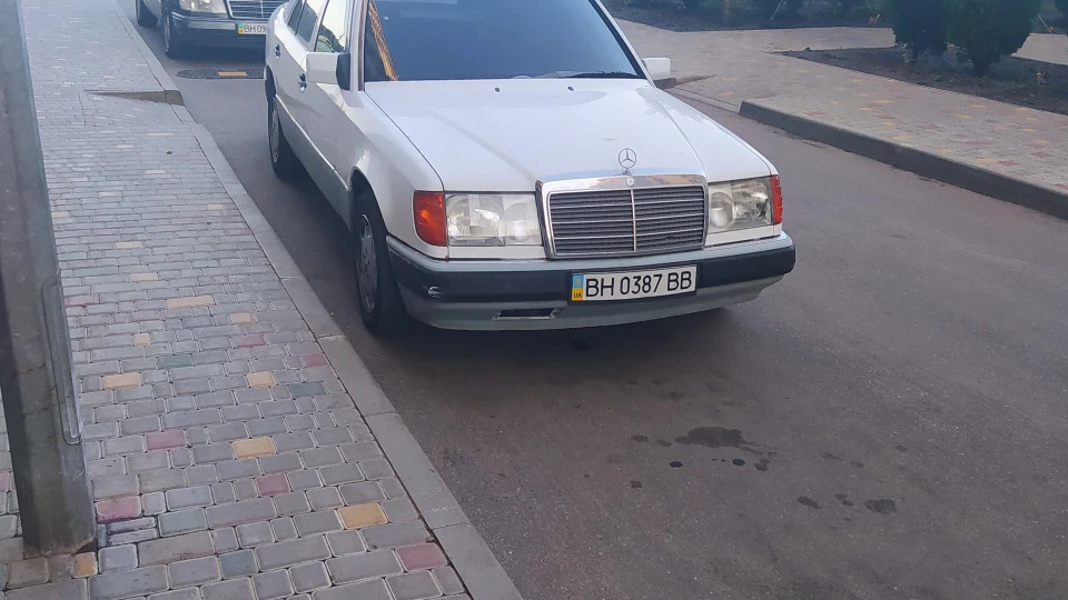 Mercedes-Benz E-Class Даймлер