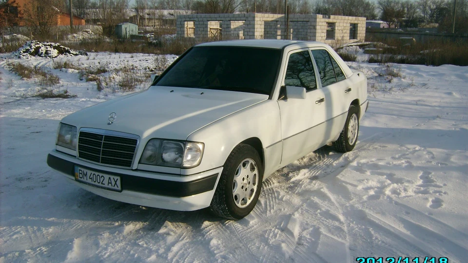 Mercedes-Benz E-Class E 200