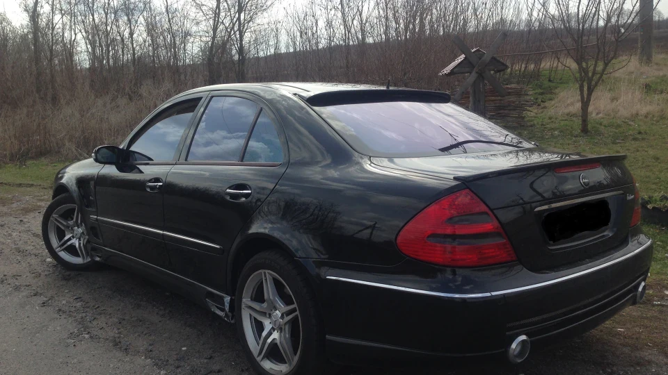 Mercedes-Benz E-Class E 500 Lorinser