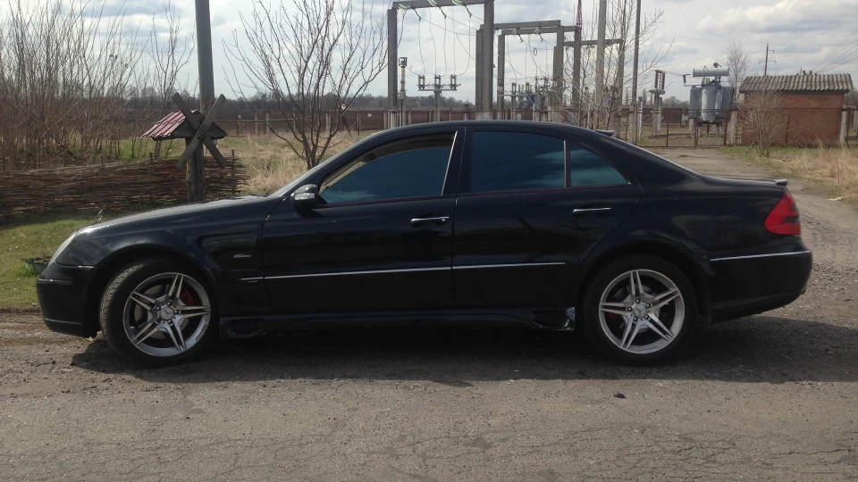 Mercedes-Benz E-Class E 500 Lorinser 3