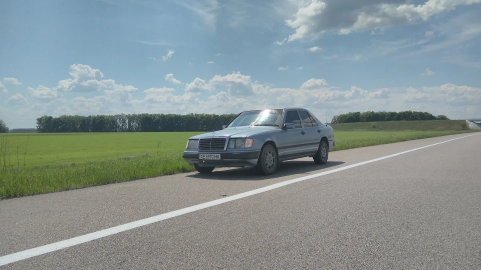 Mercedes-Benz E-Class Е-шка Сергіївна 3