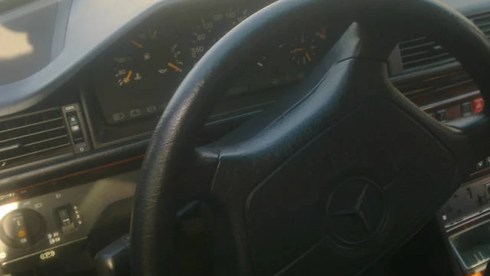 Mercedes-Benz E-Class E200 OM604 Turbodiesel 5