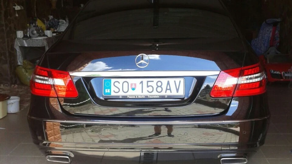 Mercedes-Benz E-Class E220 CDI Avantgarde 5