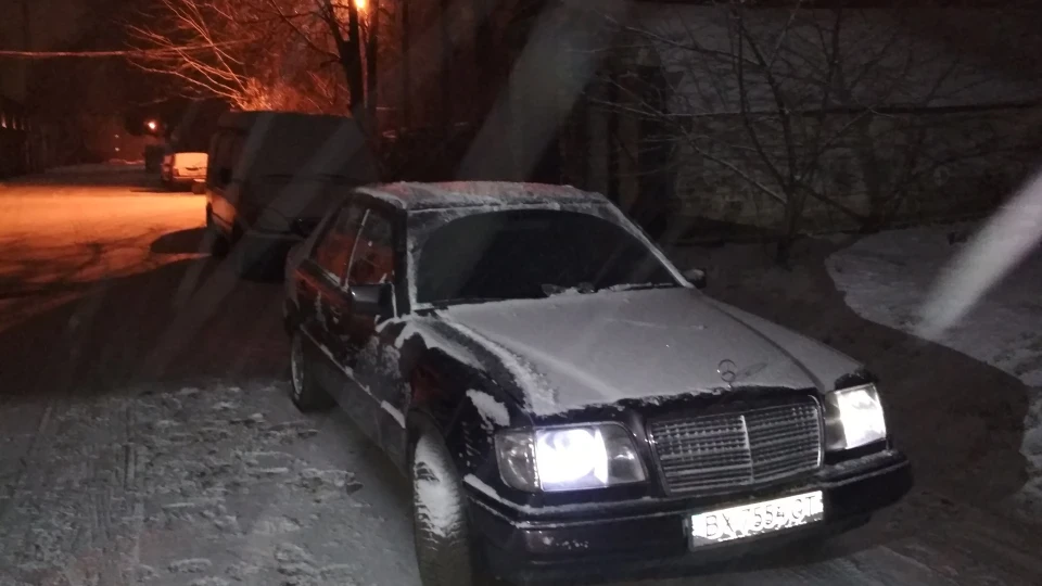 Mercedes-Benz E-Class E250 2