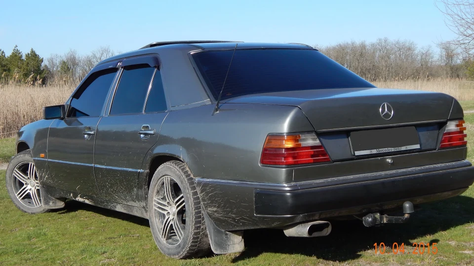 Mercedes-Benz E-Class Е260 4