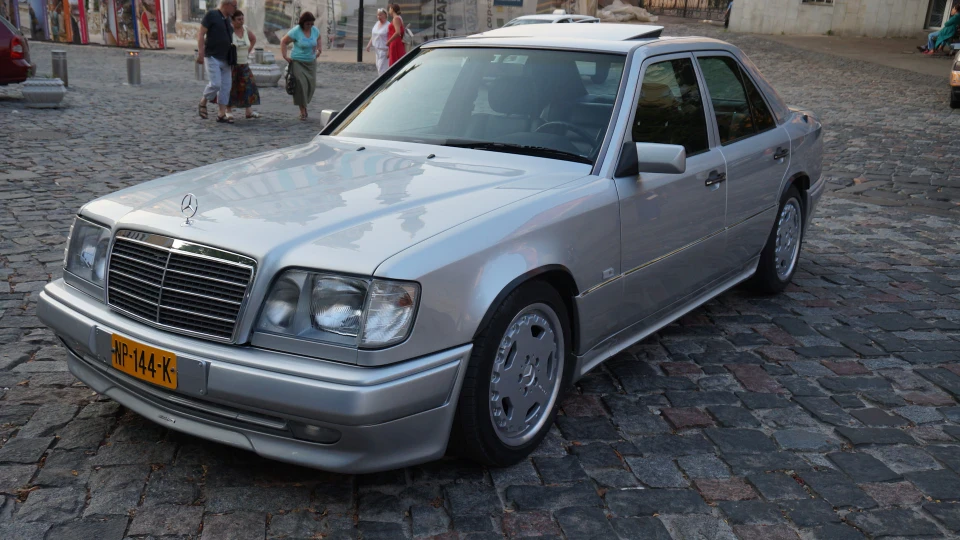 Mercedes-Benz E-Class E280 AMG 3