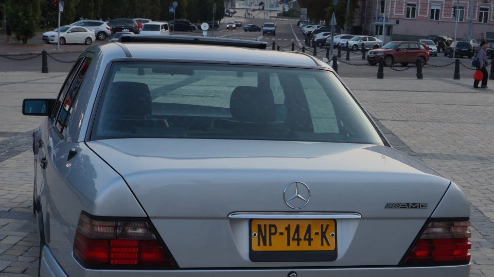 Mercedes-Benz E-Class E280 AMG 4