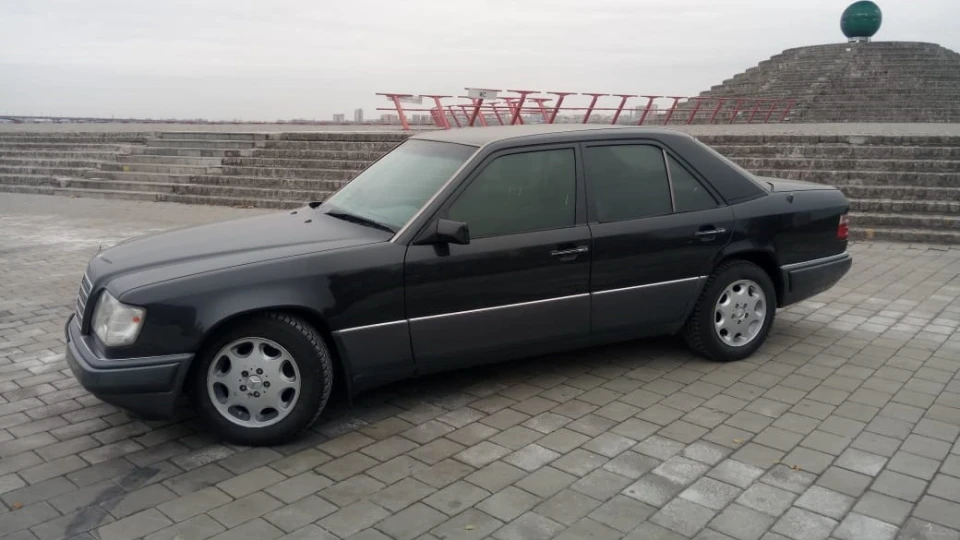 Mercedes-Benz E-Class Е280 5