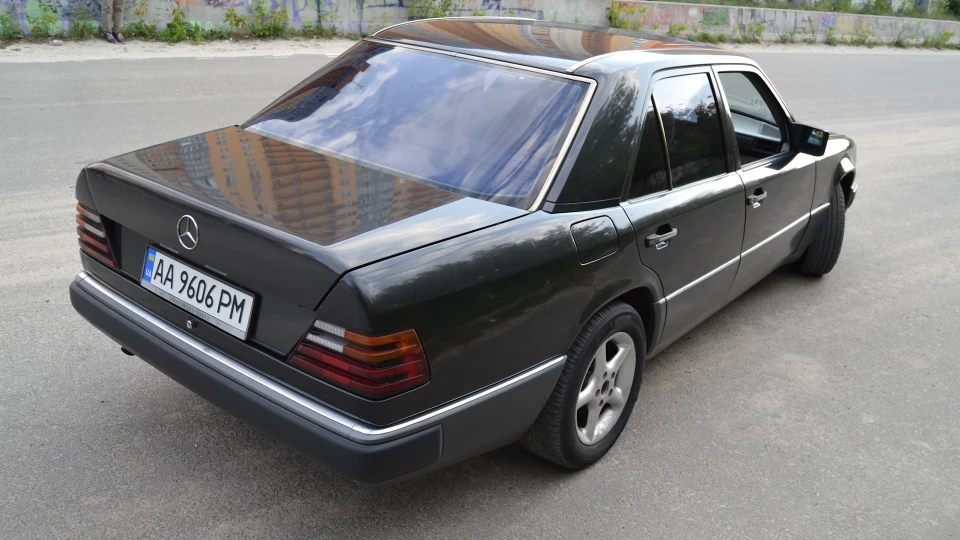 Mercedes-Benz E-Class E300 🔧🔩 2