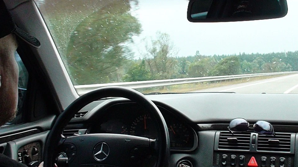 Mercedes-Benz E-Class Е320 Blueberry 2