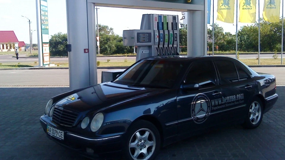 Mercedes-Benz E-Class Е320 Blueberry 5