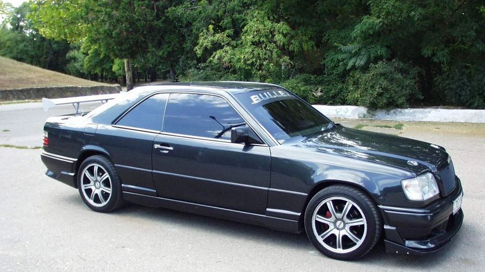 Mercedes-Benz E-Class E320 C124 BULLET 2