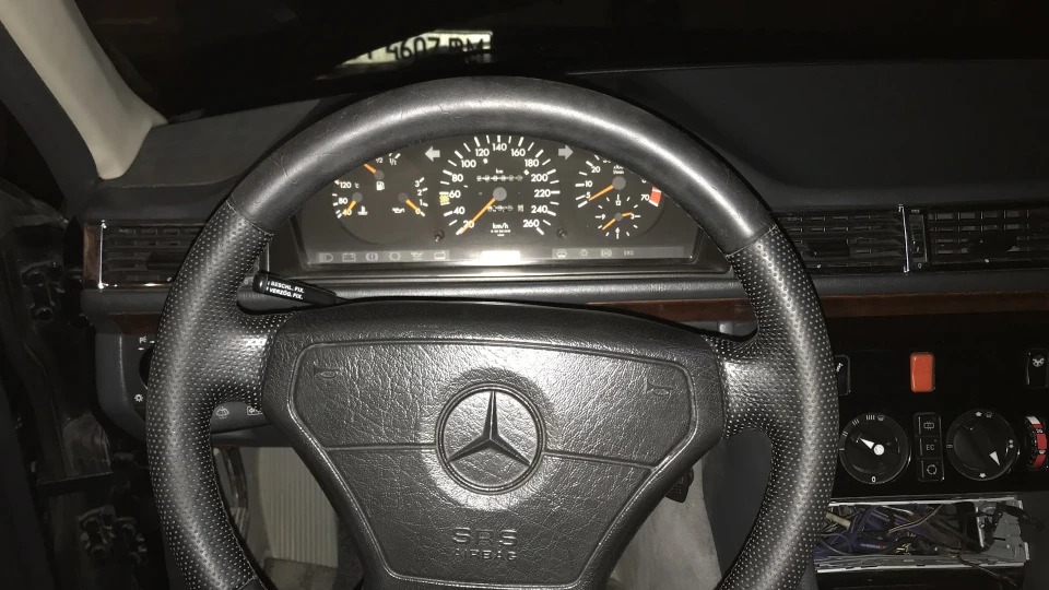 Mercedes-Benz E-Class E420 3