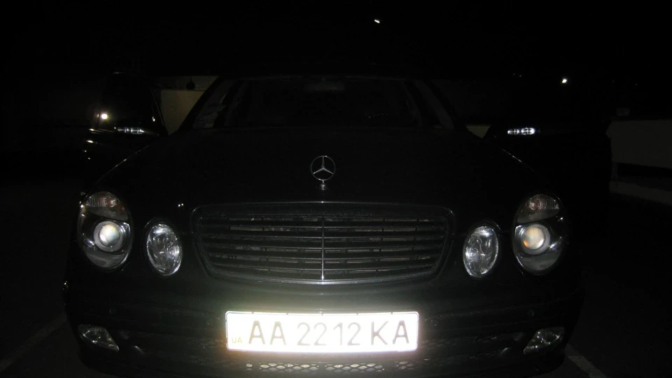 Mercedes-Benz E-Class e500 4Matic 2