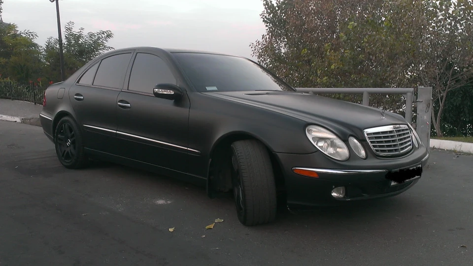 Mercedes-Benz E-Class E500 МАТОВИЙ 5
