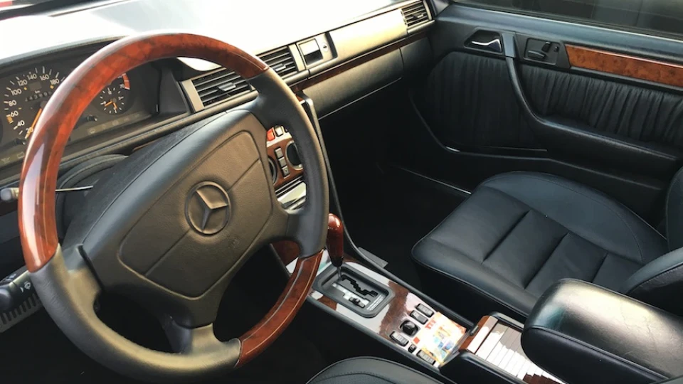Mercedes-Benz E-Class E500 Вовк 5