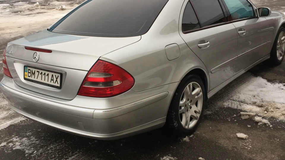 Mercedes-Benz E-Class Е500 2