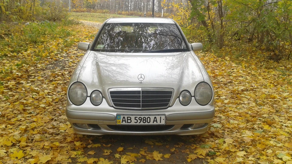 Mercedes-Benz E-Class Класика жанру 2